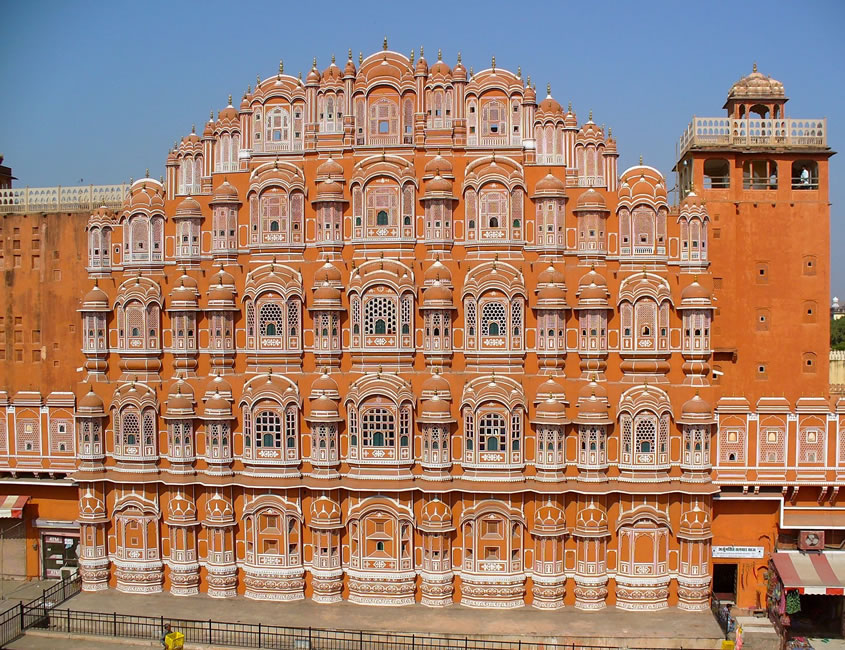 Golden Triangle Tour with Orchcha and Khajurao Image 1